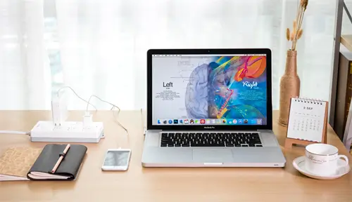 miss出的歌曲叫什么名字叫什么名字